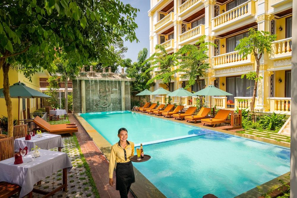 Gz Premier Luxury Residence And Spa Сием Реап Екстериор снимка